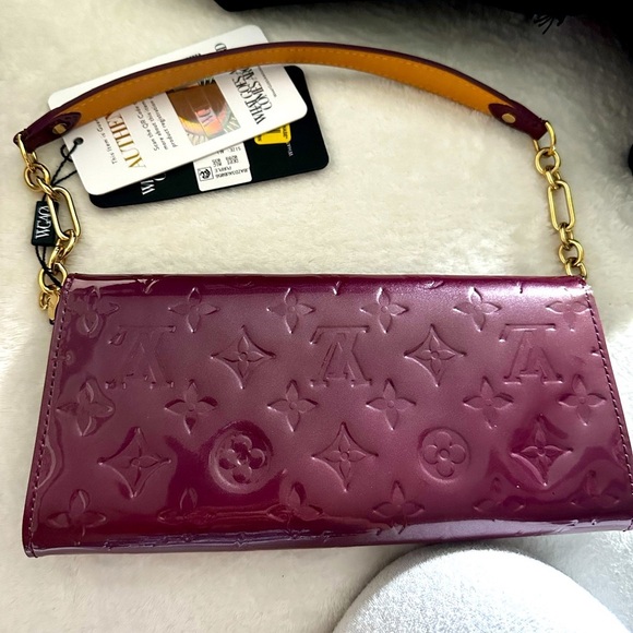 Authentic Louis Vuitton Sunset Boulevard - Picture 8 of 15